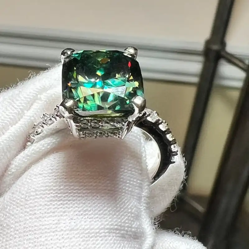 /public/photos/live/20 (5).webp